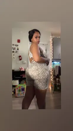 OnlyFans cuenta eatmykitty97 avatar 1