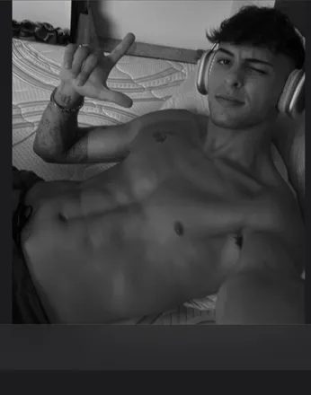 OnlyFans account  facundoloza header 2
