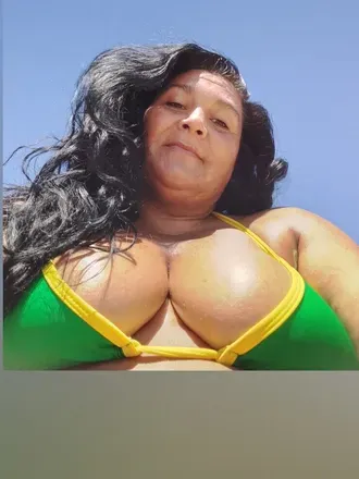 OnlyFans cuenta thietachilena header 2