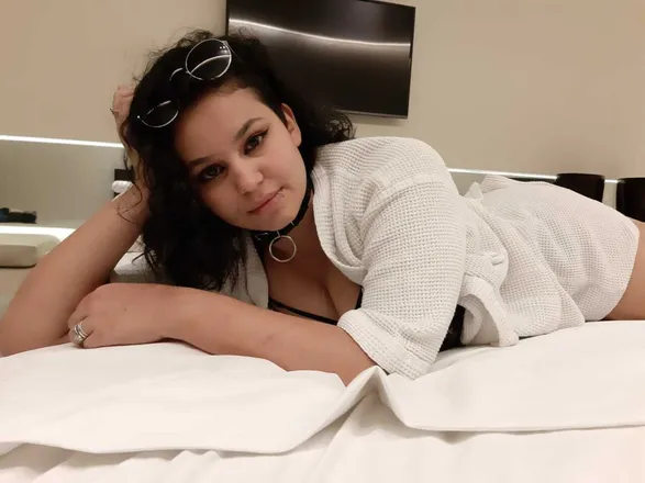 OnlyFans cuenta cutepepi header 2