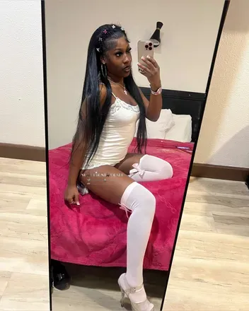 OnlyFans cuenta victoriamonae avatar 1