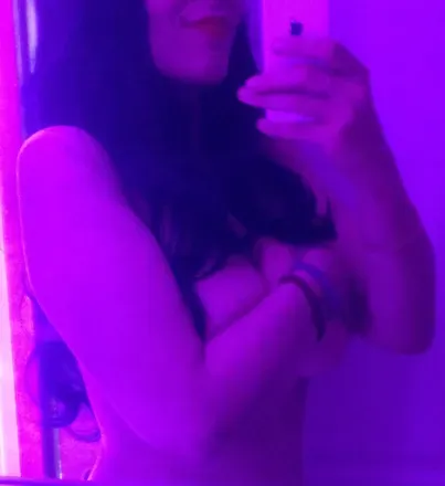 OnlyFans account  madetowalkonyou avatar 1