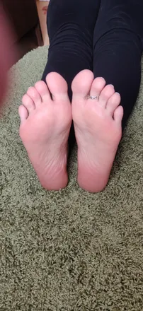 OnlyFans cuenta bunnyfeetscz header 2