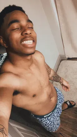 OnlyFans cuenta dewop613 avatar 1
