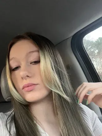 OnlyFans cuenta cece_sweetie06 avatar 1
