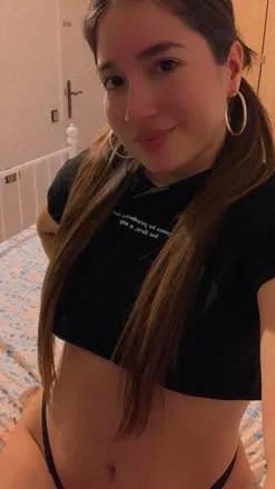 OnlyFans cuenta horniearare header 2