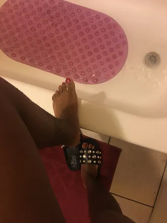 OnlyFans cuenta ms_gerogiapeach header 2