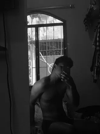 OnlyFans cuenta kevinsantosxd header 2