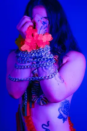 OnlyFans account  rainbowdollface avatar 1