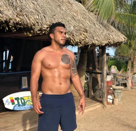 OnlyFans cuenta rosalesalejo avatar 1