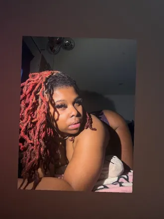 OnlyFans cuenta theejuicykitty header 2