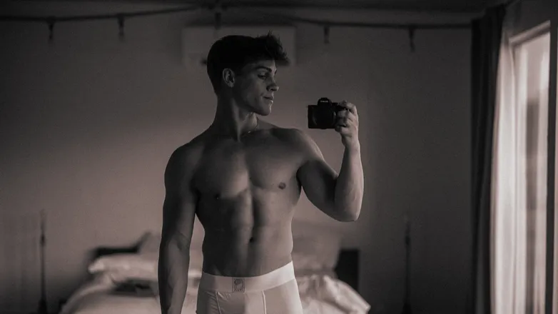 OnlyFans cuenta andrewcampen header 2