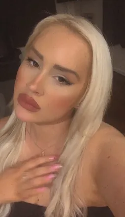 OnlyFans cuenta emily62xo avatar 1