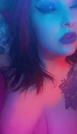 OnlyFans cuenta curvybat avatar 1