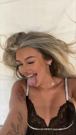 OnlyFans cuenta ellienutts avatar 1