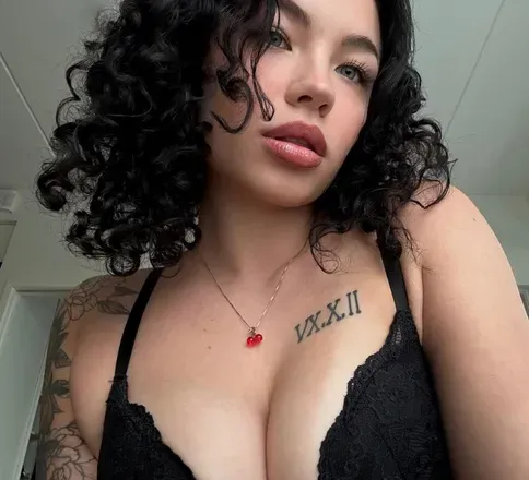 OnlyFans cuenta emmamaddison avatar 1