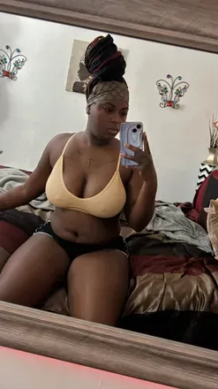 OnlyFans account  yeahh.ericka avatar 1