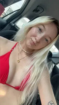 OnlyFans cuenta wobblegirl61000 avatar 1