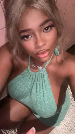 OnlyFans cuenta lilcamryn avatar 1