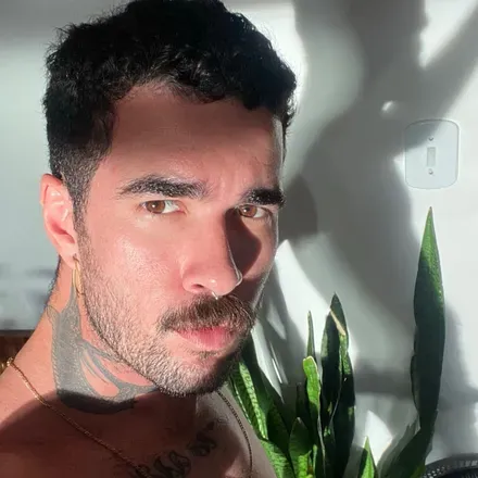 OnlyFans cuenta xciriboyx header 2