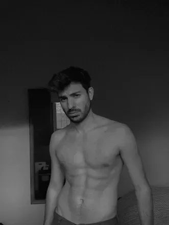 OnlyFans cuenta ago5tino header 2