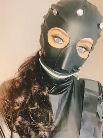 OnlyFans cuenta gimpgirl100 avatar 1