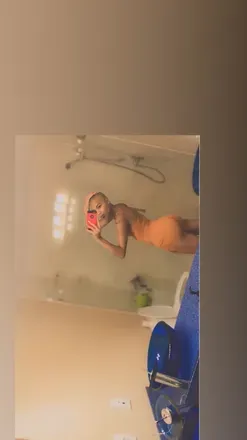 OnlyFans cuenta sunshinetastorm header 2
