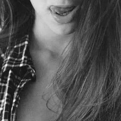 OnlyFans cuenta yelina_19 avatar 1