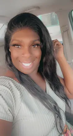 OnlyFans account  alleyezonmi header 2