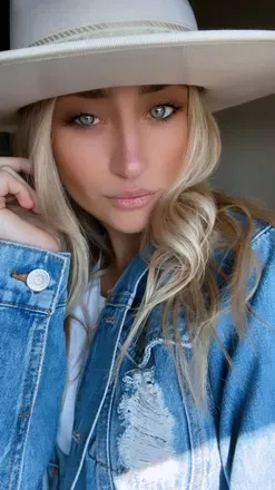 OnlyFans cuenta goddessindier1 avatar 1