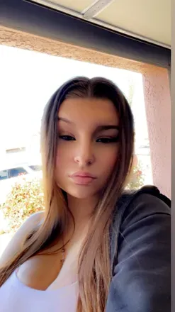 OnlyFans cuenta daddysbadgirlmilly avatar 1
