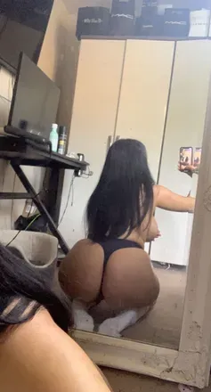 OnlyFans account  sofydentonfree avatar 1