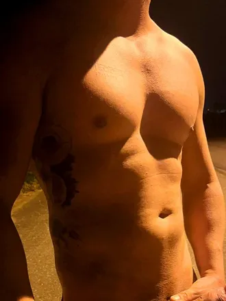 OnlyFans cuenta motoboyroludo20cm header 2