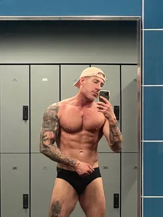 OnlyFans cuenta kurtbane avatar 1