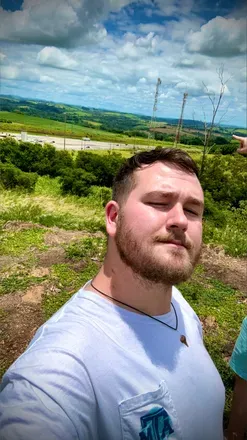 OnlyFans cuenta cade.works avatar 1