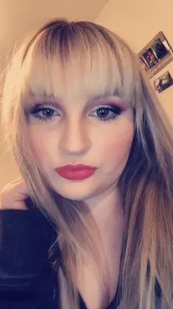 OnlyFans cuenta katiesbum avatar 1