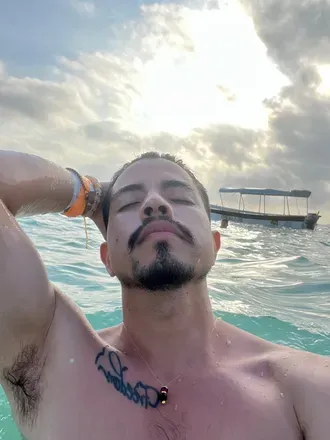 OnlyFans cuenta st3vt4b header 2