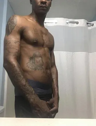 OnlyFans cuenta unleashthesnake2 avatar 1