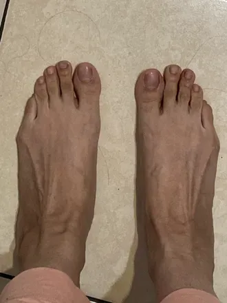OnlyFans account  cristinas_feet avatar 1