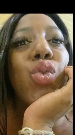 OnlyFans account  u118175216 avatar 1