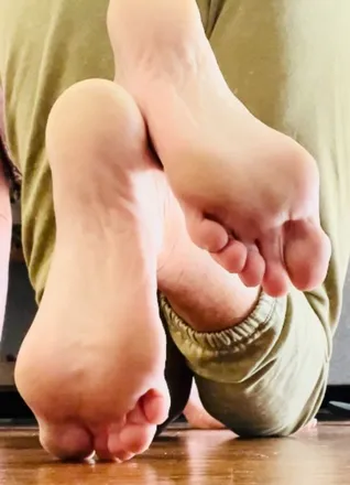 OnlyFans cuenta sweetfeetraylyn header 2