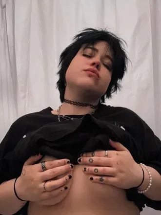 OnlyFans cuenta strangertaeds avatar 1