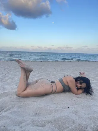 OnlyFans cuenta lacubana09 header 2