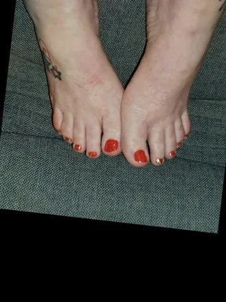 OnlyFans cuenta lovetabsfeet header 2