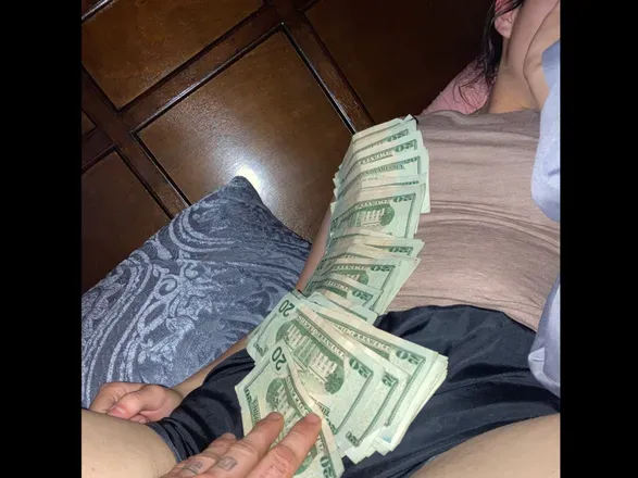 OnlyFans cuenta pyt.gg19 header 2