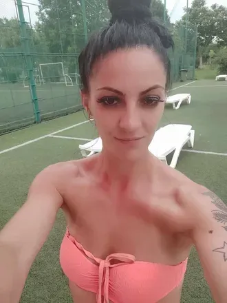 OnlyFans cuenta lola.renata header 2