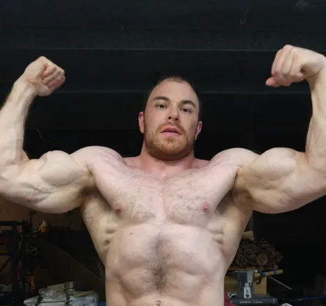 OnlyFans cuenta musclegodbrendan header 2