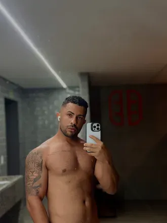 OnlyFans cuenta ivarnh avatar 1