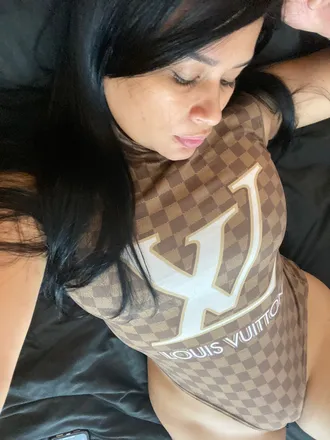 OnlyFans account  faisug header 2