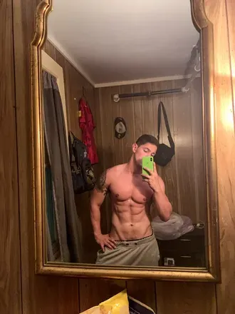 OnlyFans cuenta heartbrokenrobbie avatar 1